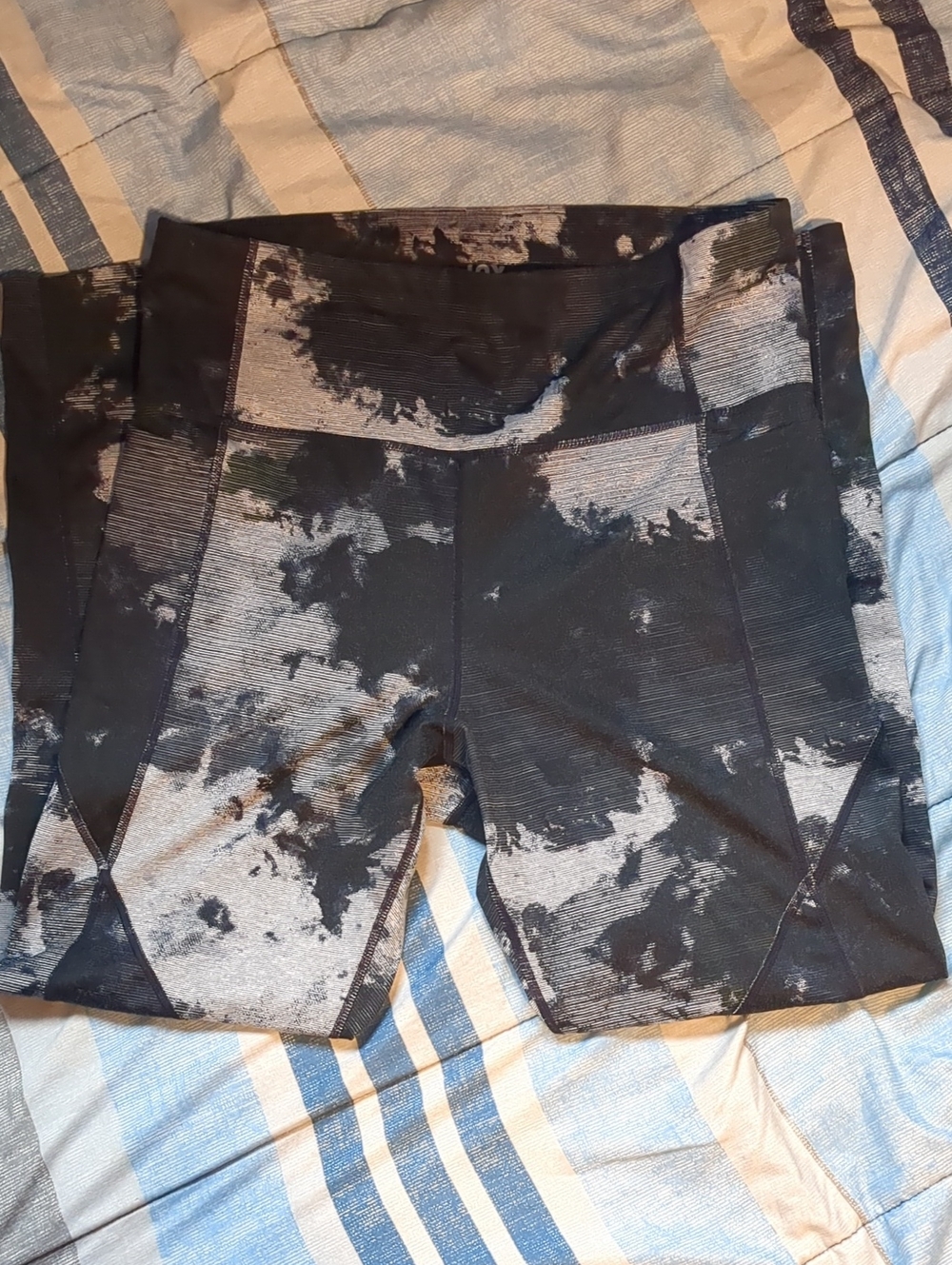 JoyLab Black and Gray Tie-Dye Women's s Leggings